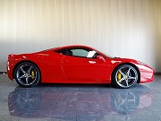 2011年 フェラーリ458イタリヤ(写真)