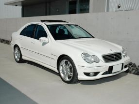 販売済み輸入車(写真)