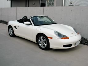 販売済み輸入車(写真)