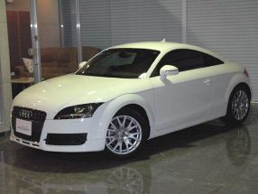 販売済み輸入車(写真)