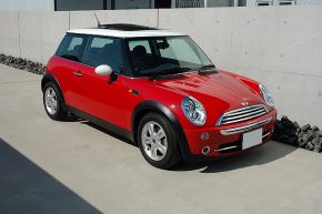 販売済み輸入車(写真)