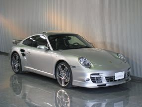 販売済み輸入車(写真)