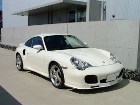 販売済み輸入車(写真)