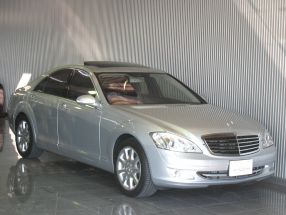 販売済み輸入車(写真)