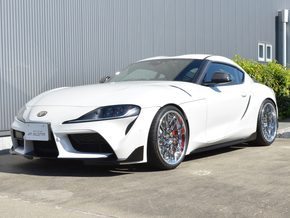 令和２年トヨタ　スープラ　RZ