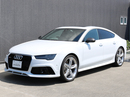 2015年マイナー後モデル AUDI RS7スポーツバック