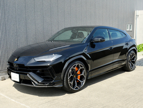 2024年 ランボルギーニ ウルス ペルフォルマンテ