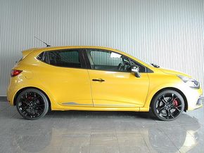 2014年 ルノー ルーテシアスポールシャーシーカップ