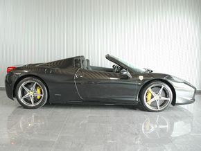 2012年 フェラーリ458スパイダーEU仕様