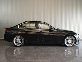 2017年　BMWアルピナD3ビターボ　リムジン