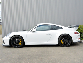 2018年 ポルシェ911 GT3 正規ディーラー車