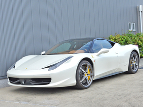 2015年フェラーリ458イタリア