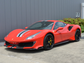 新車 フェラーリ488ピスタ