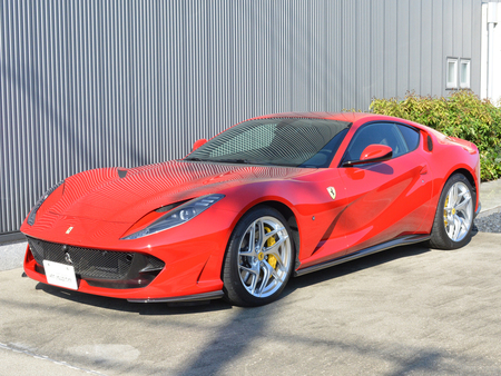 2018年 フェラーリ812スーパーファースト(写真)